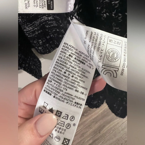 Levis Black Thick Chunky Mid-Length Knitted Cardigan Size Medium - Picture 5 of 7